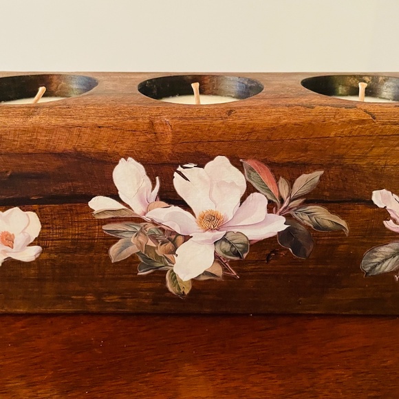 Sugar Mold Candle, Three hole sugar mold candle, lavender candle, Rustic candle - Picture 3 of 4